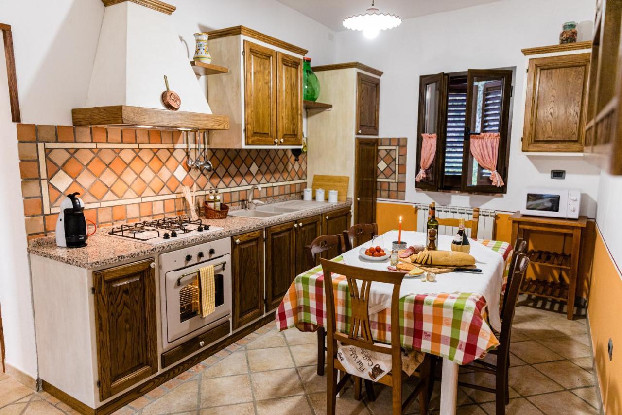 Locazione Turistica Casa Vento Della Toscana โฟยาโน เดลเล เคียนา ภายนอก รูปภาพ