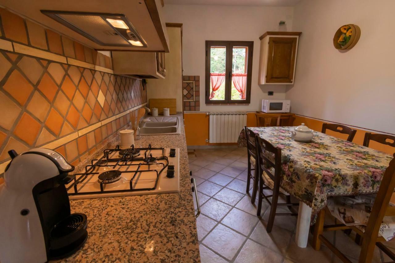 Locazione Turistica Casa Vento Della Toscana โฟยาโน เดลเล เคียนา ภายนอก รูปภาพ